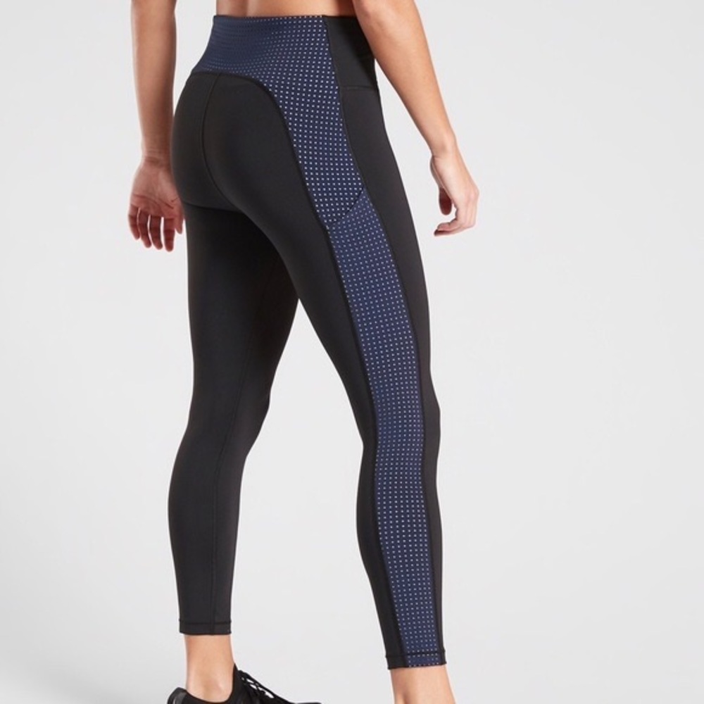 NWT Athleta Ultimate Colorblock 7/8 Tight